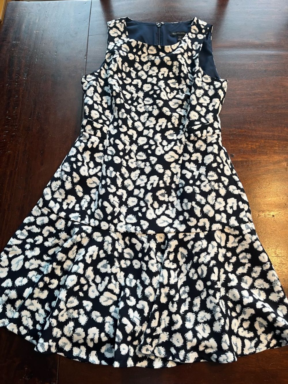 Banana Republic Black and White Sleeveless Fit-and-Flare Dress